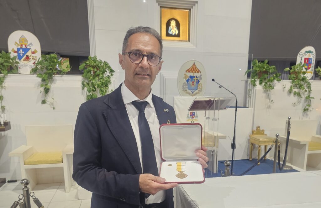 Papa Leone XIV riconosce l’impegno di Salvatore Di Salvo: prestigiosa onorificenza dalla Santa Sede 1 Papa Leone