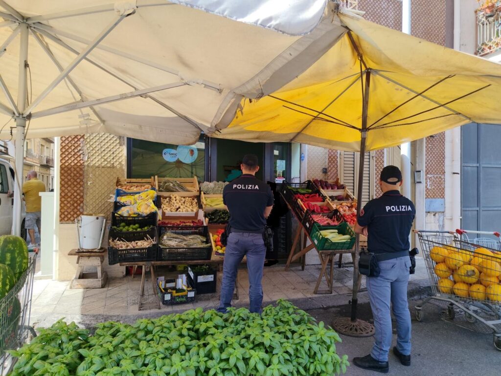 Lentini: denunciate 4 persone per occupazione abusiva di suolo pubblico 1 Lentini